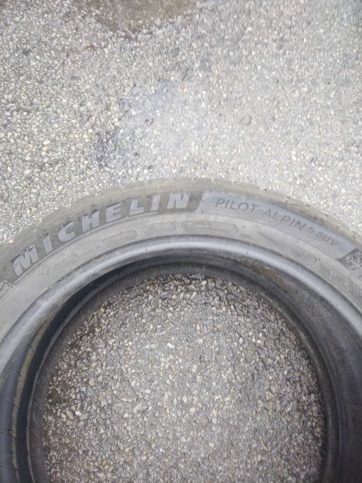 Продавам гуми в добро състояние