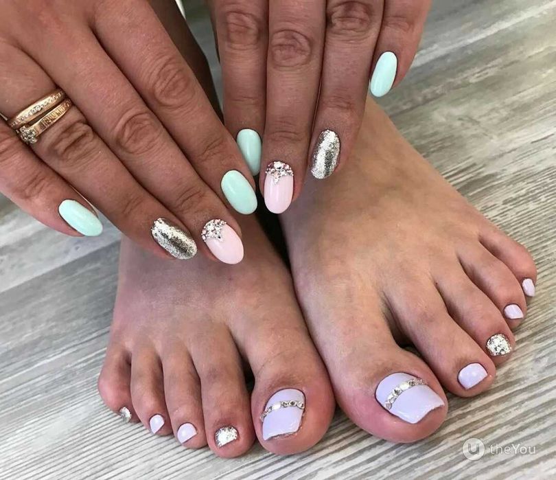 Срочно Маникюр - Педикюр , работаю не на скорость, а на качество .