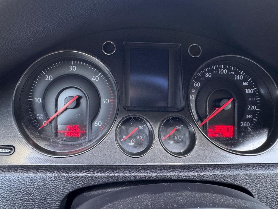 Vând VW Passat 2006 2.0 TDI
