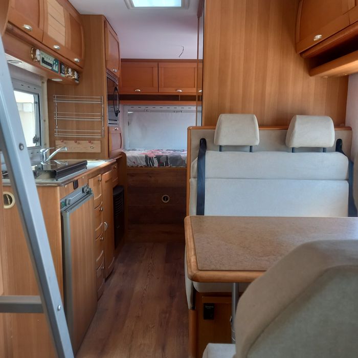 6 местен кемпер Fiat Ducato 2. 8 tdi