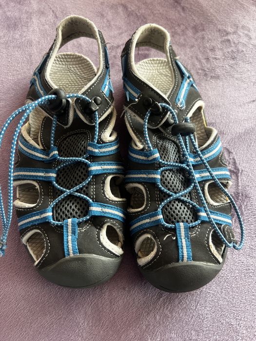 Сандали CMP и  футболни обувки - 37 размер