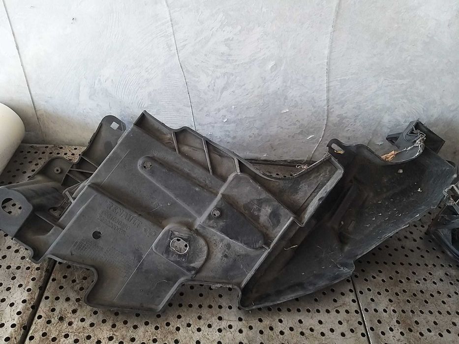 Suport far dreapta renault megane 3