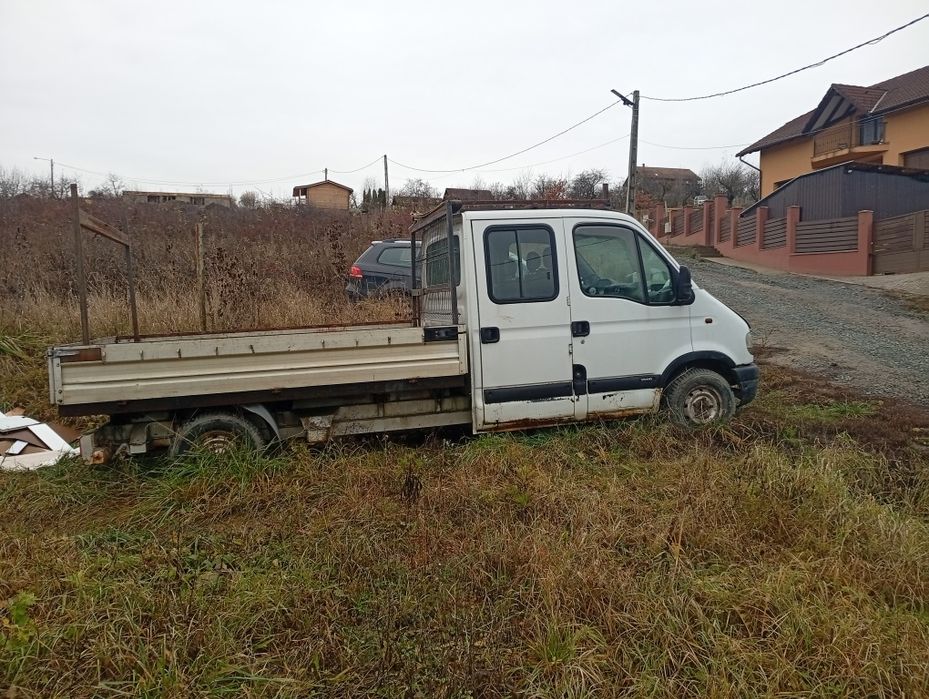 Vind Opel movano motor 2300 mașină este radiata