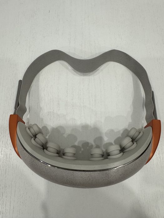 Продаю массажер для глаз