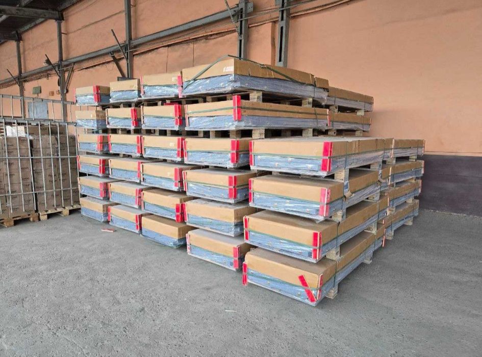 SLANETS-Billiardchilar uch zavod toshi 12 fut