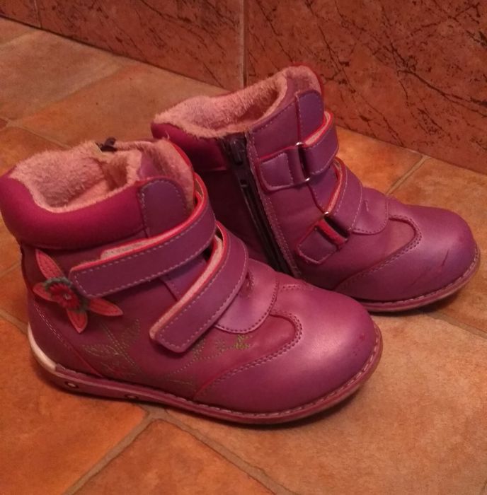 Обувь для девочки р. 23, 25, 30