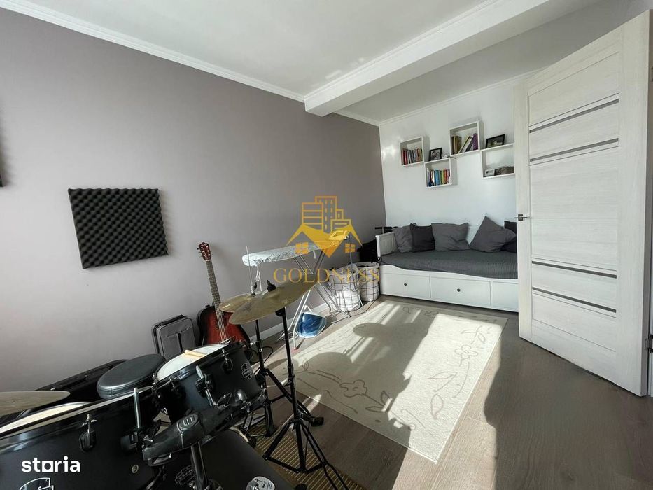 Casa individuala, 4 camere, parcare, 120mp,300mp teren,cartier Voronet