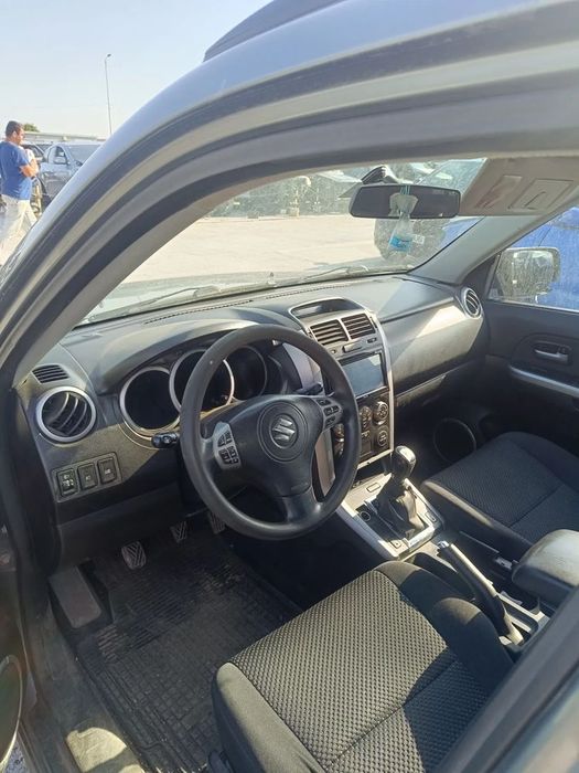 Dezmembrez suzuki grand Vitara 1.9ddis fabr.2006