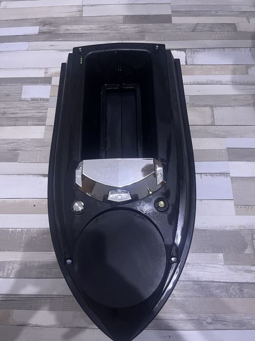Navomodel cu gps si sonar