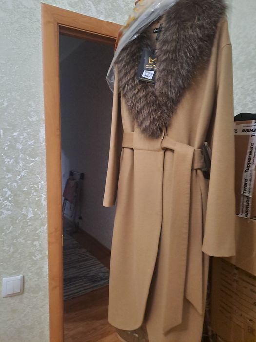 Продам эксклюзивное пальто