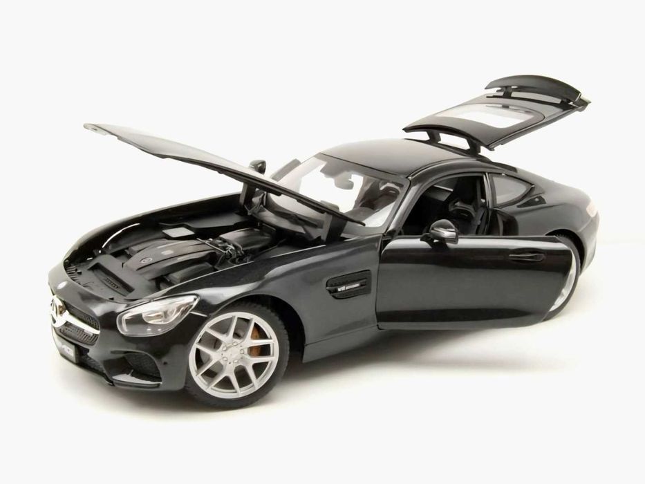 Machetă Mercedes-Benz AMG GT Maisto