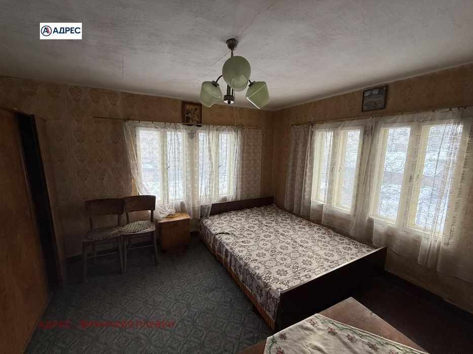 Продава се Къща в Плевен, Идеален център - 154 кв.м за 249 €/кв.м - Снимка #6