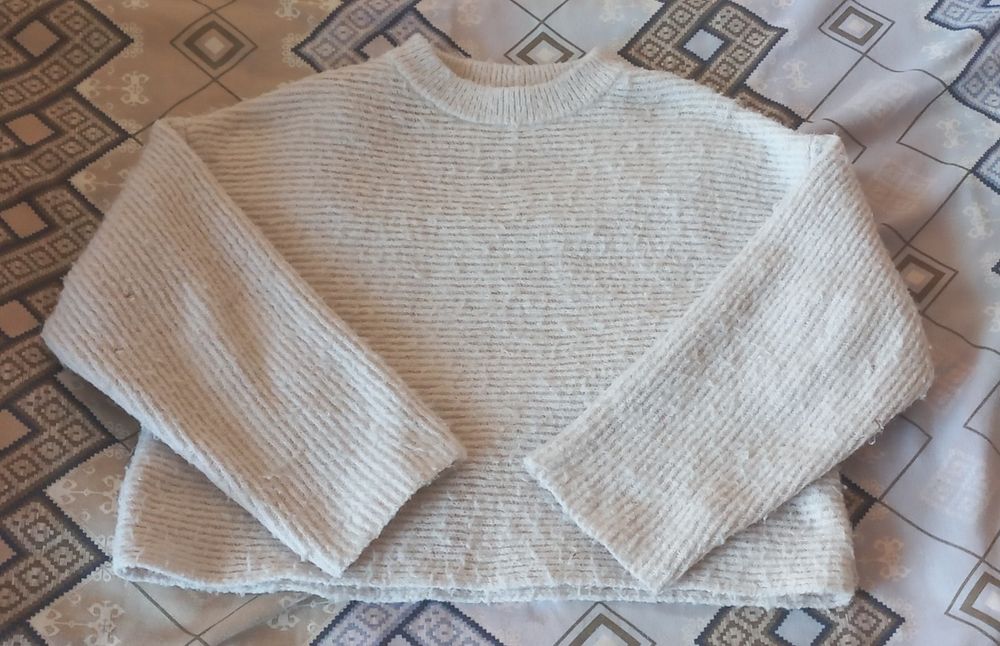 Плетени пуловери