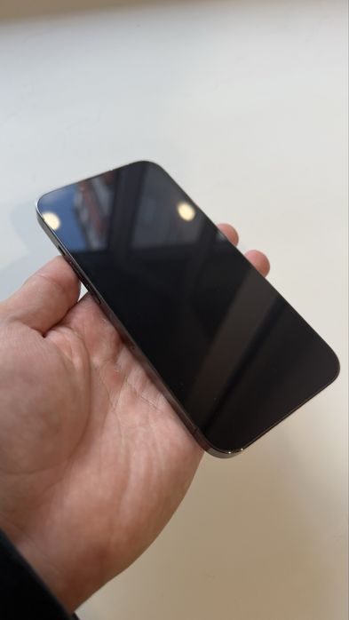 Продам Iphone 13 pro