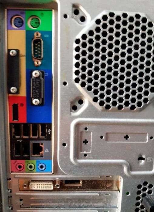 PC Acer i5 2300/2320 8gb ddr3 hdd 320gb+NVIDIA quadro 600
