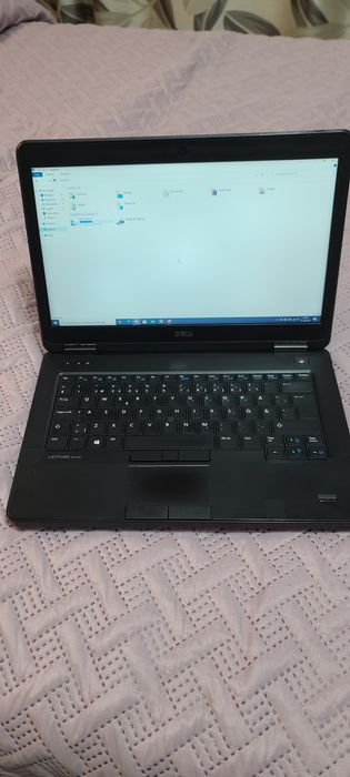 Vînd laptop Dell