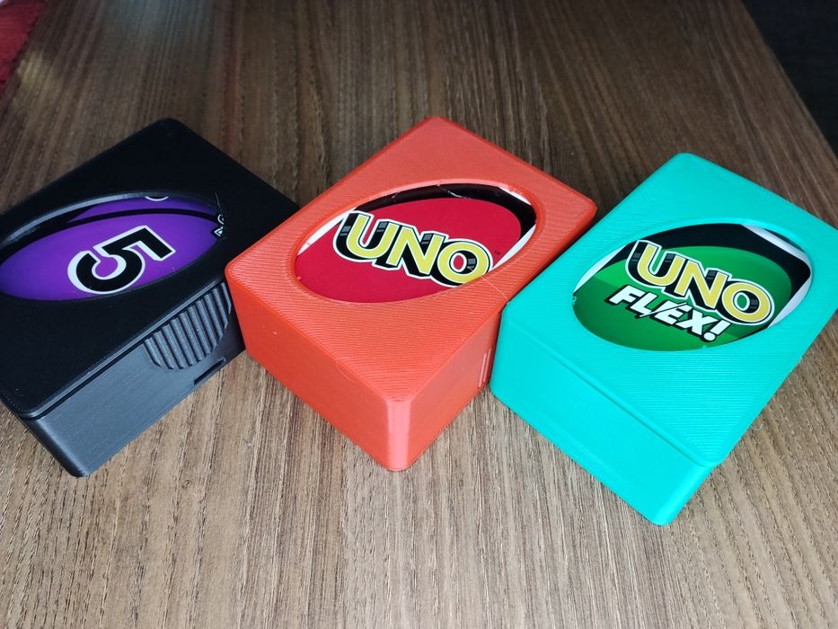 Vând suport pachet cărți UNO
