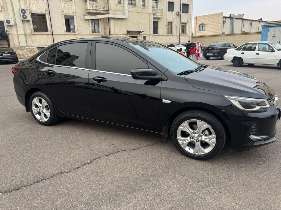 Onix 6+ primer xolati yangide 2025