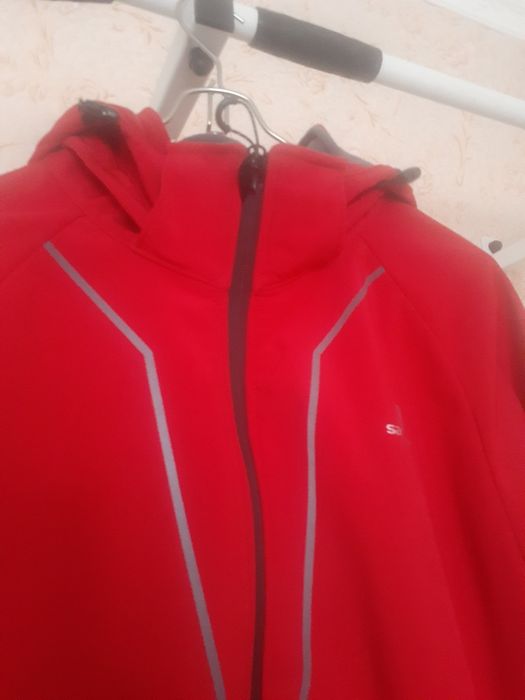 Куртка новая димесезонная