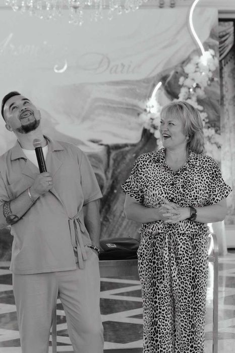 Ведущий, тамада, шоумен