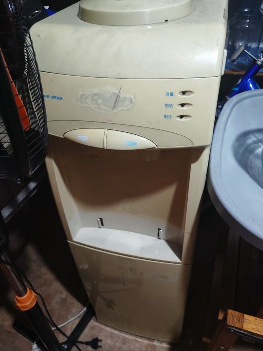 Офисқа арналған заттар