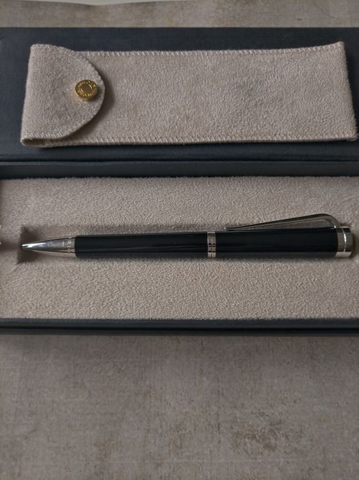 BVLGARI Ballpoint Pen Black & Silver