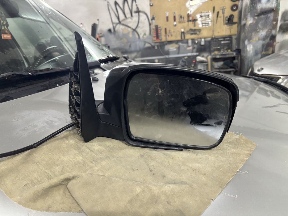 Зеркало правое Нива Шевроле