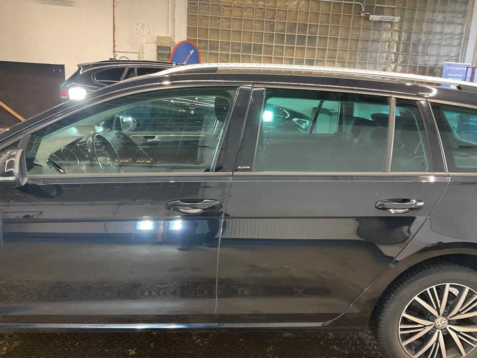 Usa VW GOLF 7 Break portiera stanga dreapta fata spate culoare negru LC9X