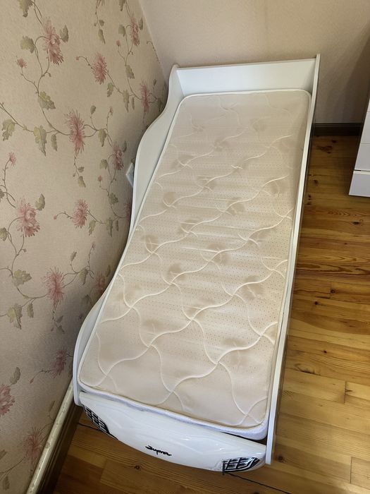 Детсткая кровать