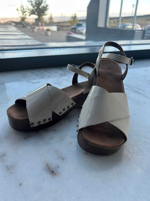 Sandale ZARA fete - clogs