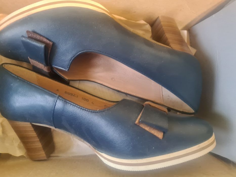 Pantofi dama, mărimea 36-37, din piele