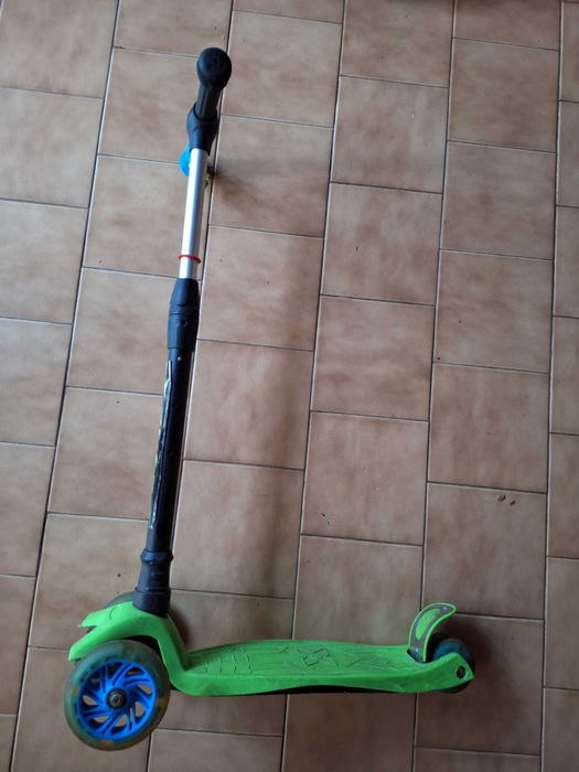 trotineta Oxelo play 3 din aluminiu