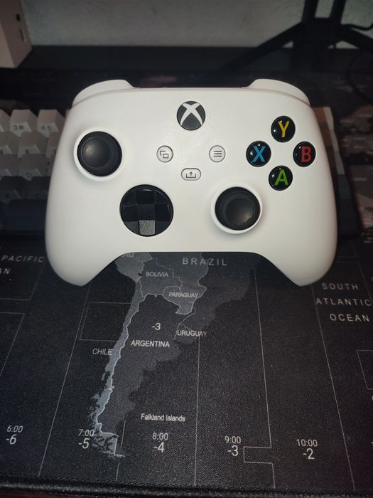 Xbox контролен за части/проблем в левият стик (stick drift)