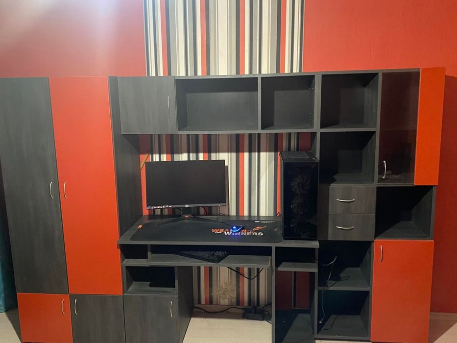 Юношеско обзавеждане за стая