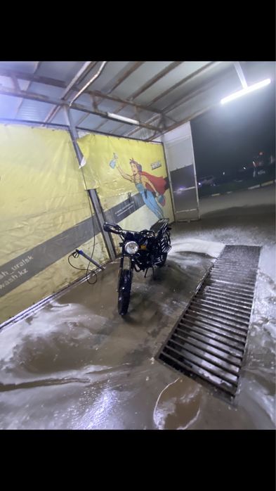 Продам мотакцикл Gsx 200