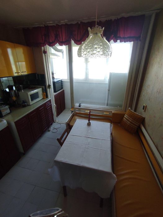 Продава се Двустаен апартамент в Бургас, Славейков - 69 кв.м за 1756 €/кв.м - Снимка #2