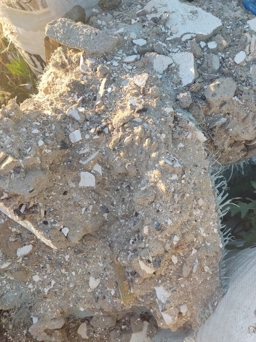 Отдам строй мусор бесплатно