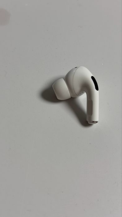 Cască stânga Airpods Pro 2 + case încărcare ( lightning)