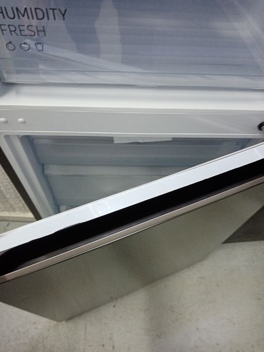 Vând combina frigorifica Samsung Clasa A