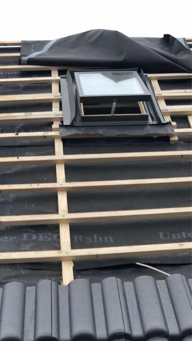 Tomi Bau oferte pt acoperisul tau