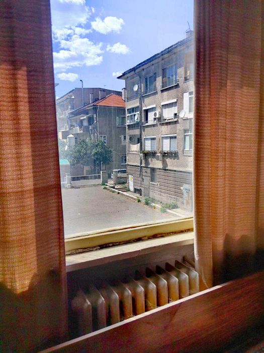 Продава се Двустаен апартамент в Стара Загора, Била - 68 кв.м за 1206 €/кв.м - Снимка #1