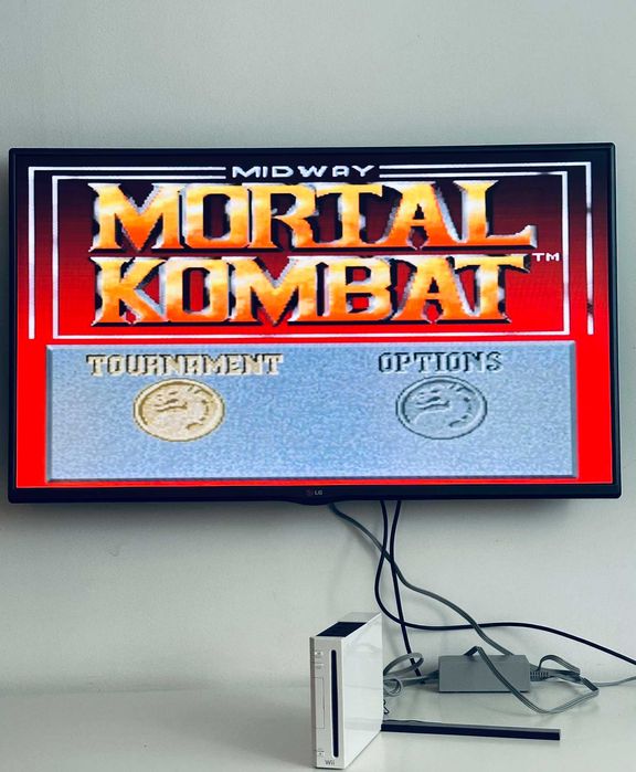 Пълен комплект Nintendo Wii с 3000+ инсталирани игри ПЕРФЕКТНО