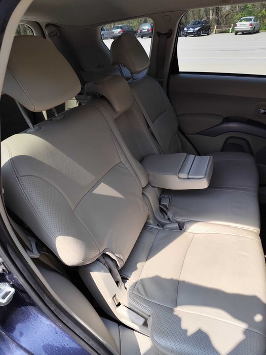 Citroen C-Crosser 2.2 hdi