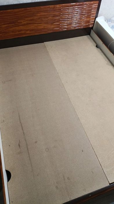 Продам 2-х спальную кровать