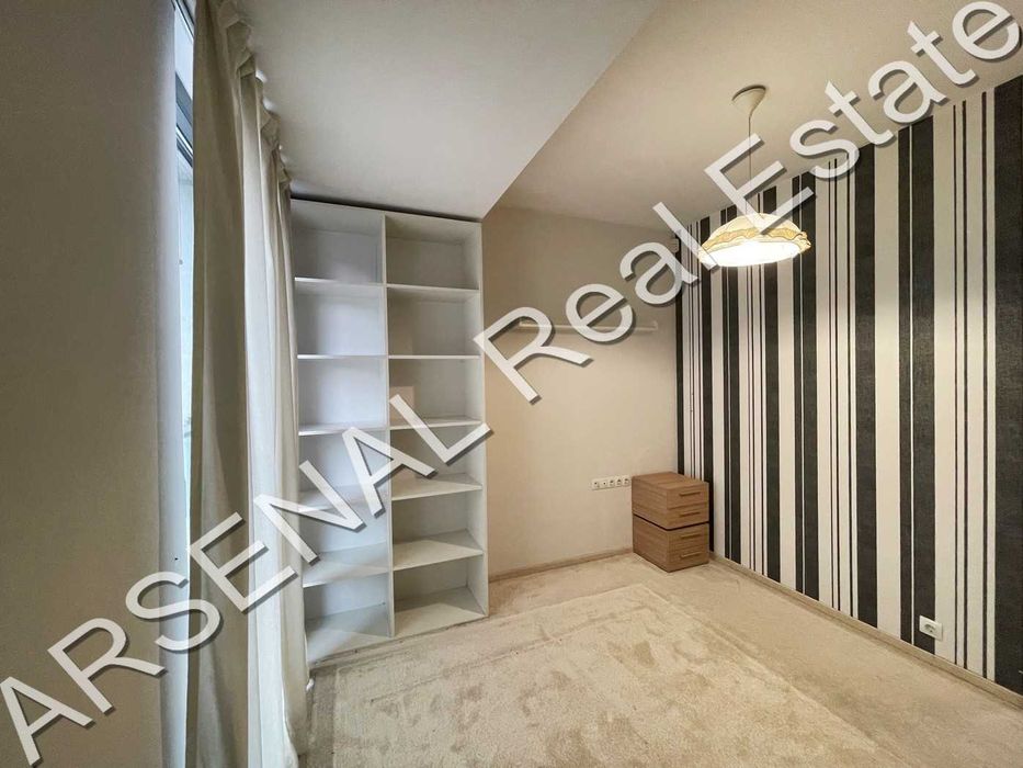 Тристаен апартамент под наем, Борово