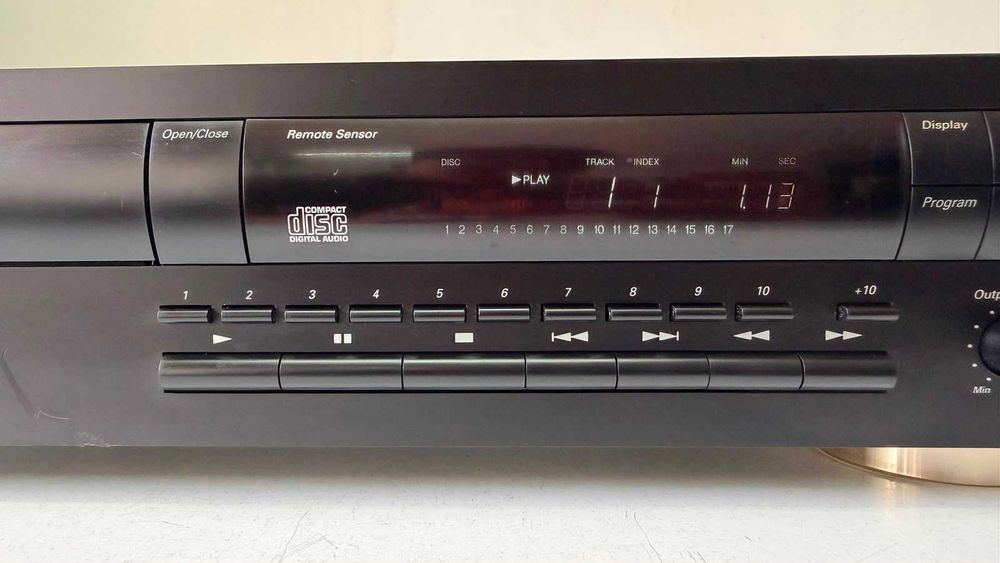 Harman Kardon HD7600 – CD Audiofil Telecomanda – am linie Hi End TU si Amplificator