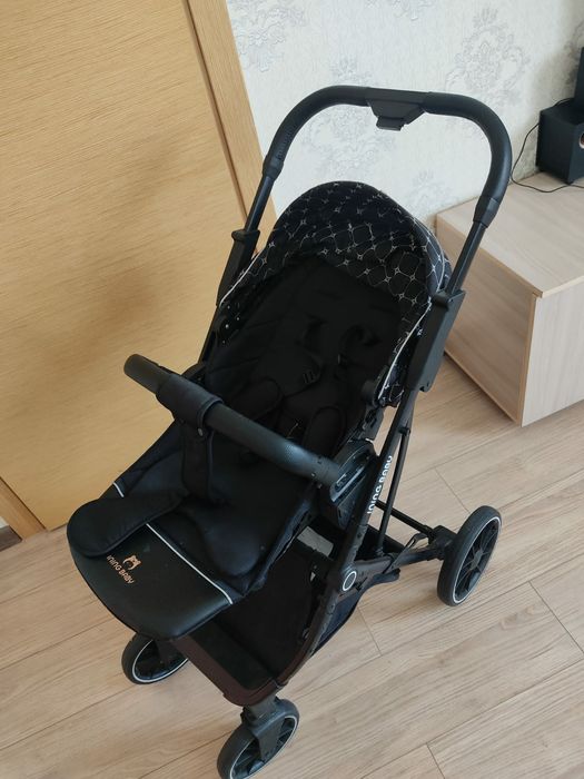 Коляска прогулочная