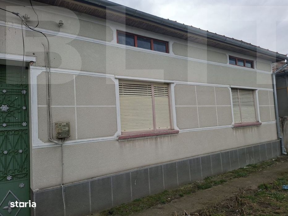 Casa de vanzare, 4 camere, 140 mp - in Costiu