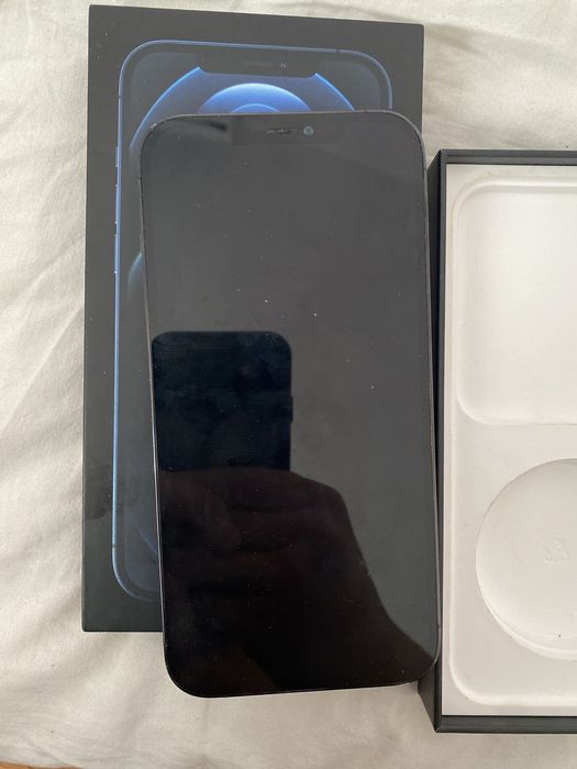 Смартфон iphone 12 pro max 128gb.
