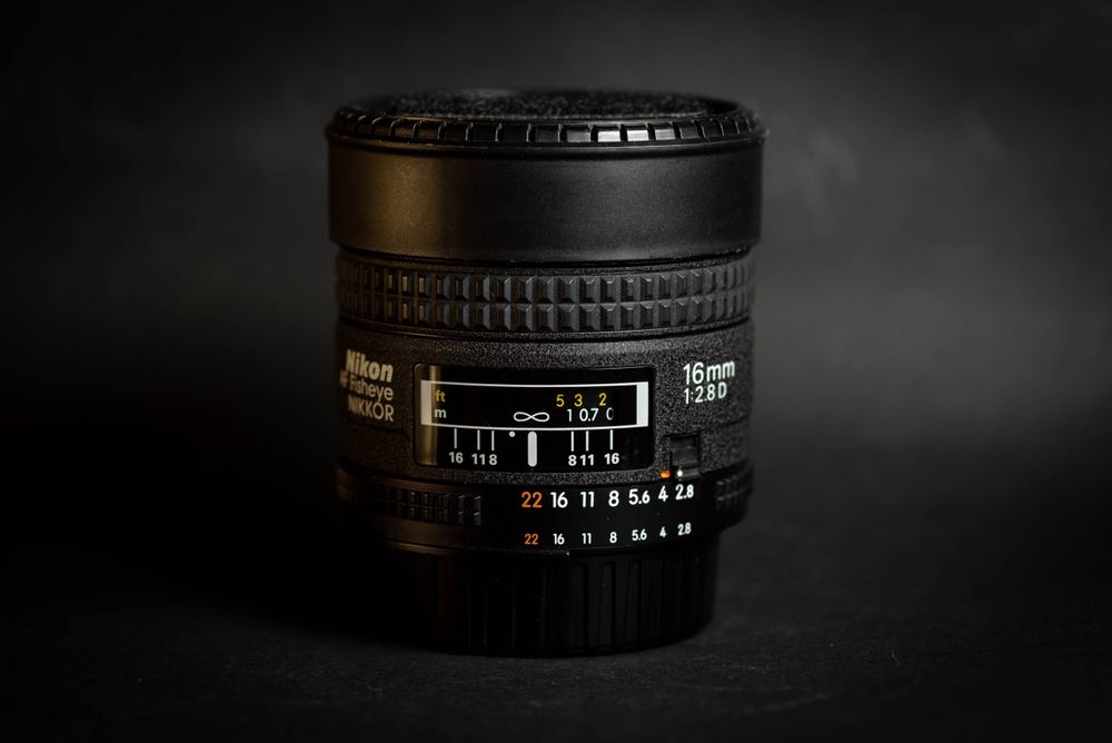Nikon Nikkor 16mm 2.8 AF-D Fisheye